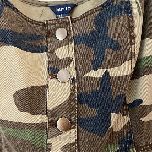 NWT Forever 21 Camo Button Up Dress - Picture 6 of 9